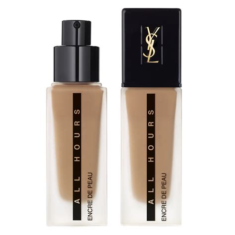 yves saint laurent base maquillaje|yves saint laurent vita privata.